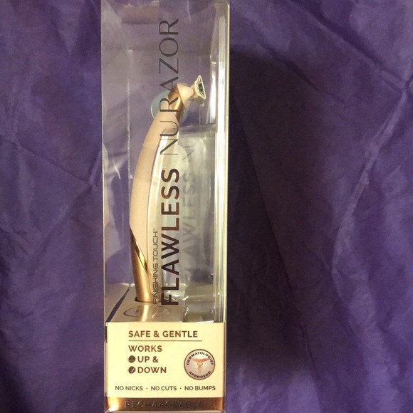**New** Flawless NU Razor - Picture 4 of 4